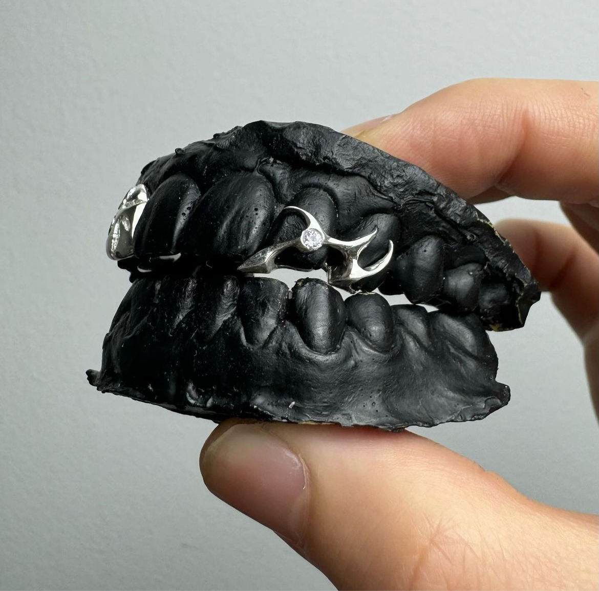 random design grillz (2 pieces)